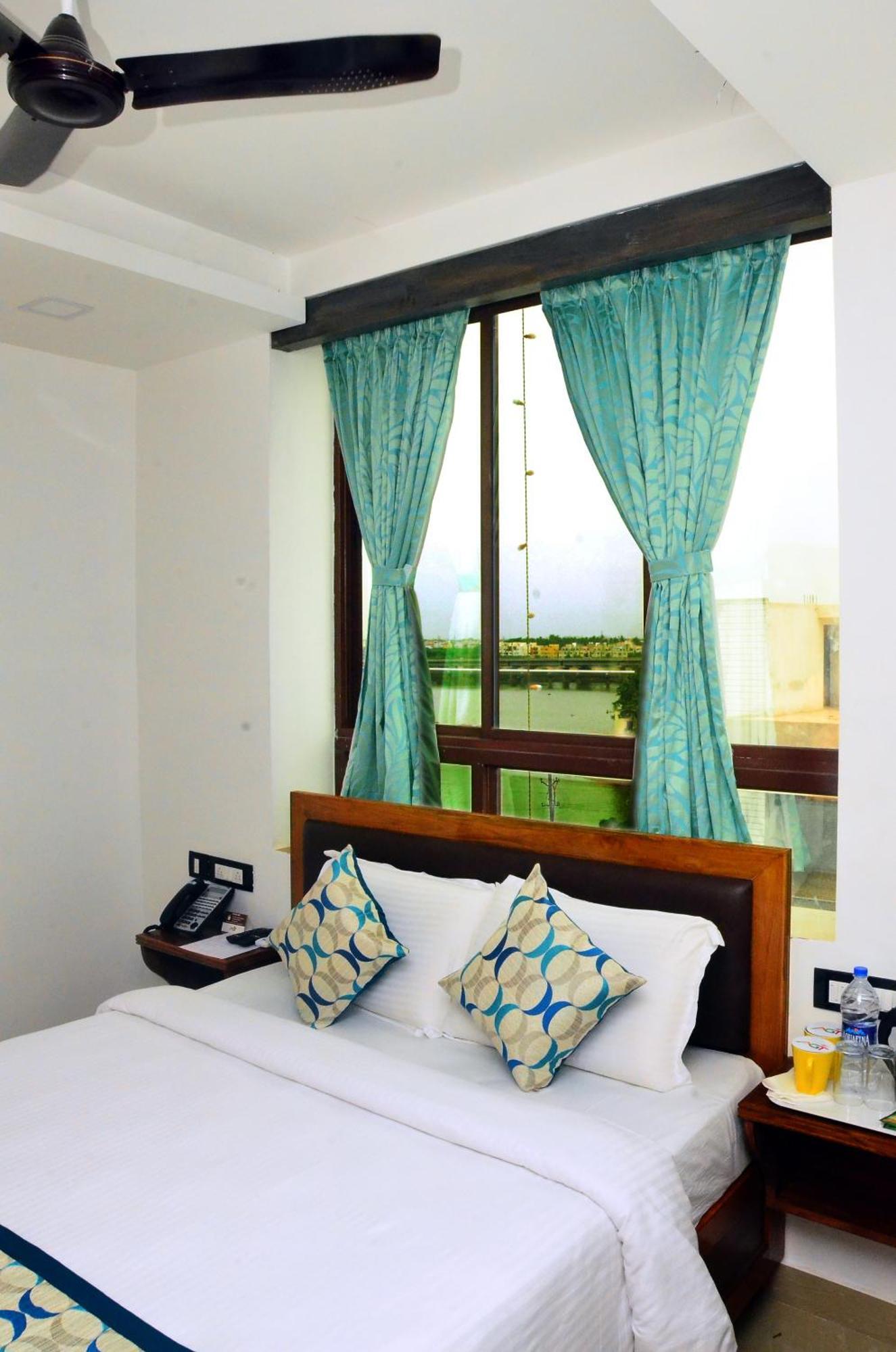 Hotel Agt Park Τσενάι Εξωτερικό φωτογραφία