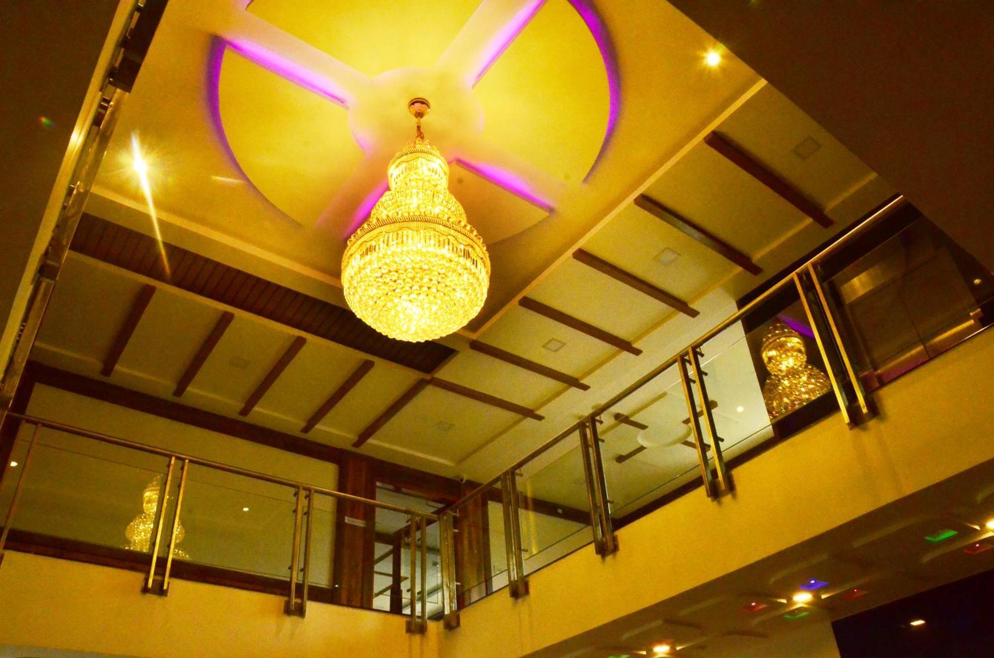 Hotel Agt Park Τσενάι Εξωτερικό φωτογραφία